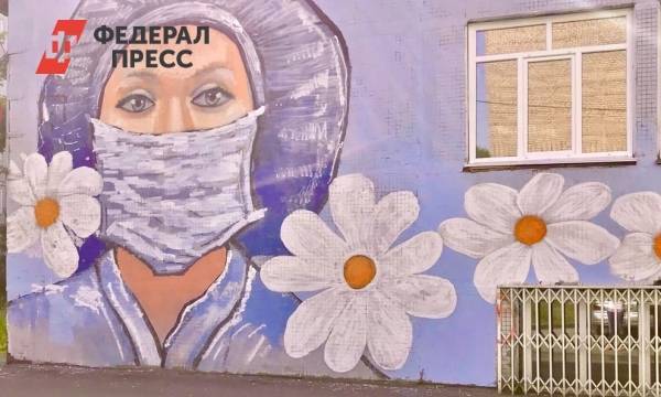 Стены зданий в Новокузнецке украсят портретами медиков