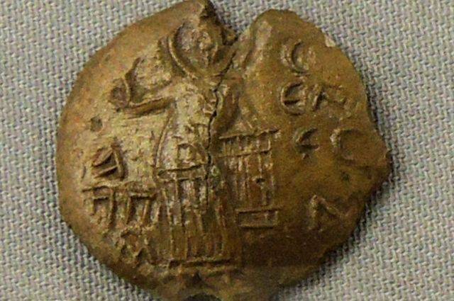 В Великом Новгороде археологи нашли печать князя Симеона Гордого