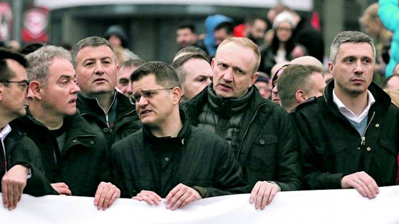 Полное фиаско: сербская оппозиция провалила попытку объединения