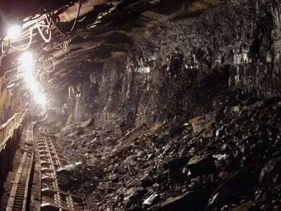 Бунт из-за долгов по зарплате подняли шахтеры в ЛНР
