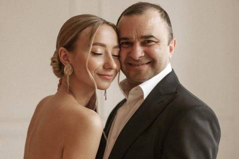 Виктор Павлик женился на 25-летней артистке Екатерине Репяховой