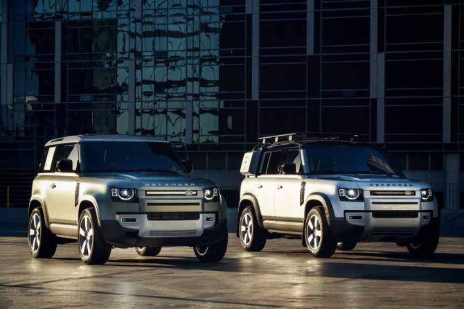 Первые автомобили Land Rover Defender доступны для заказа в России