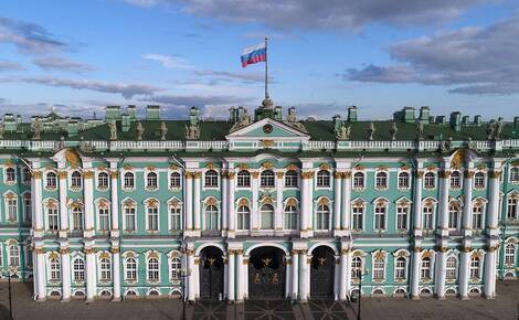 Прокуратура требует, чтобы суд по делу о хищениях в Эрмитаже прошел в Петербурге, а не в Москве