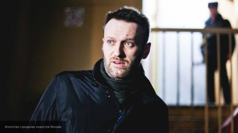 Блогер Навальный не поверил в ухудшение здоровья оскорбленного им ветерана