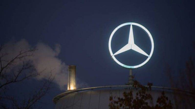 Мужчина вылетел из Канады в Германию, чтобы пожаловаться на свой Mercedes