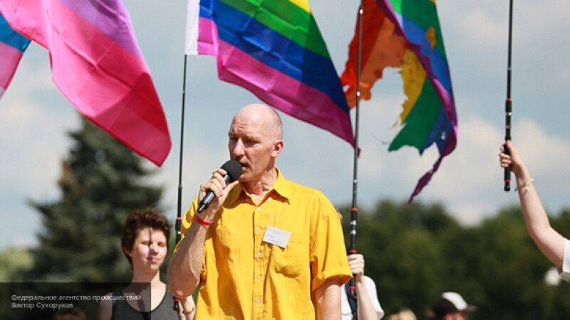 Маркелов: Россия не будет жертвовать общественным порядком в угоду устоям ЛГБТ-сообщества