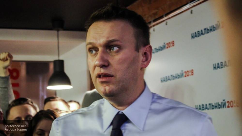 Навальный намеренно тиражирует фейки о «принудительном голосовании» по поправкам