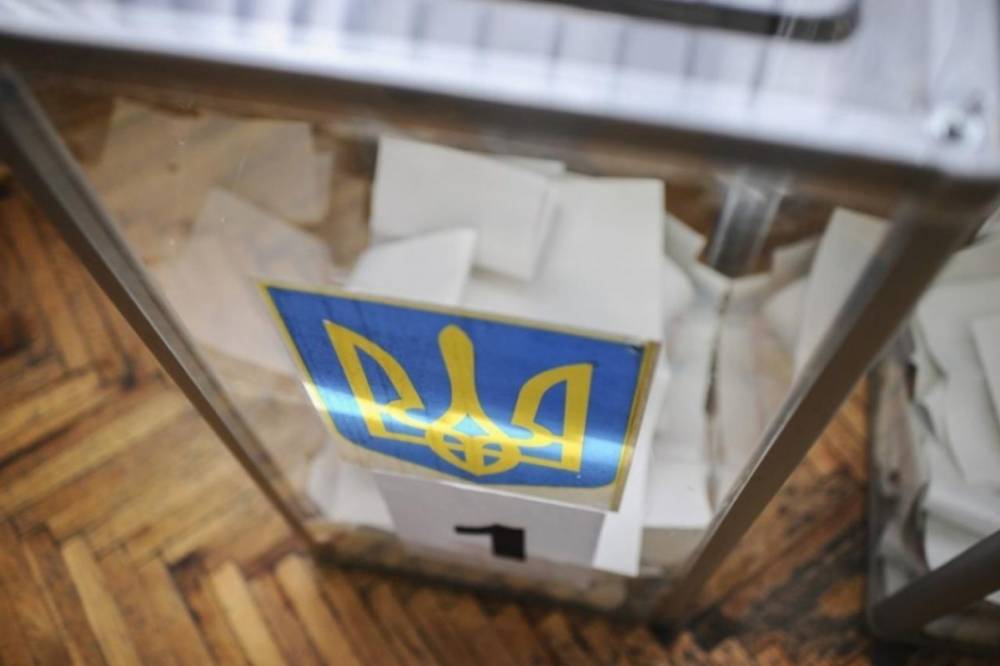 Шмыгаль допустил перенос местных выборов в Украине из-за коронавируса