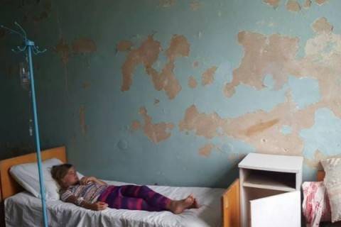Шмыгаль заявил, что медуслуги в Украине вскоре подорожают