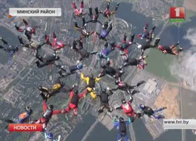 Белорусские парашютисты установили новый национальный рекорд
