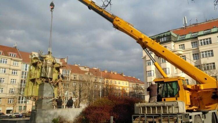 Вассерман: Чехия нарушает собственные законы о статусе памятников