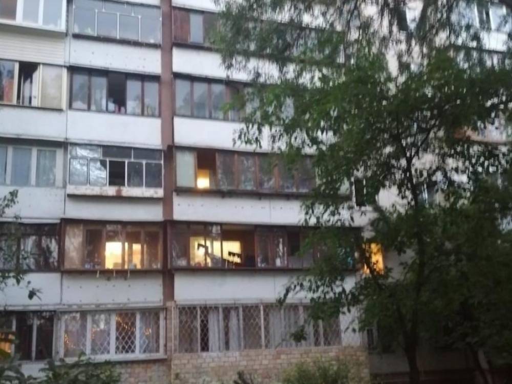 Под Киевом погиб ребенок, выпав из окна высотки