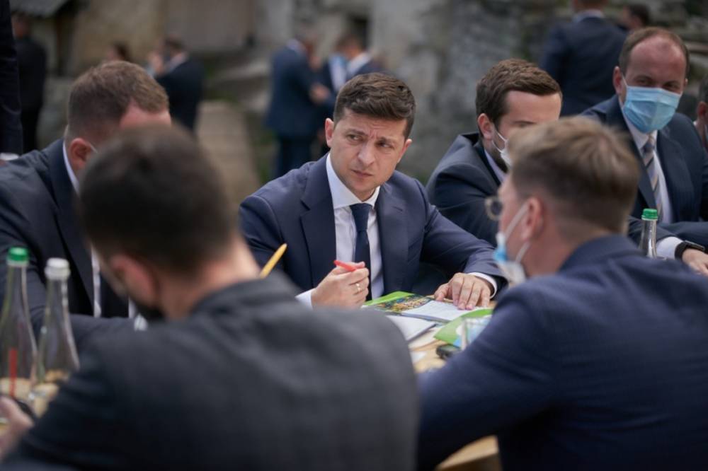 Зеленский назначил Омельченко новым послом от Украины во Франции