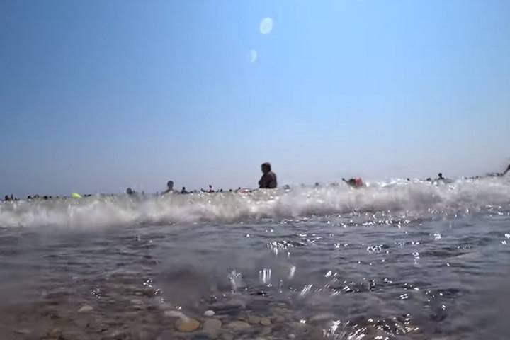 На крымских пляжах будут действовать принципы дистанционного отдыха