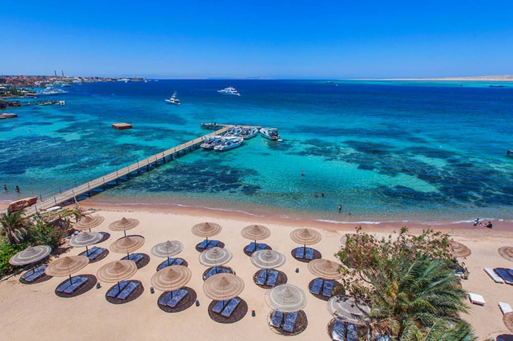 В Египте с 1 июля откроются некоторые курорты для туристов: как улететь отдыхать
