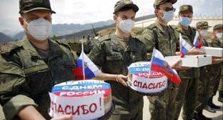 Акции в честь врачей прошли на Кавказе вместо торжеств ко Дню России