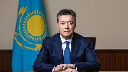 Премьер-министр Казахстана самоизолировался после заражения коронавирусом главы Минздрава страны