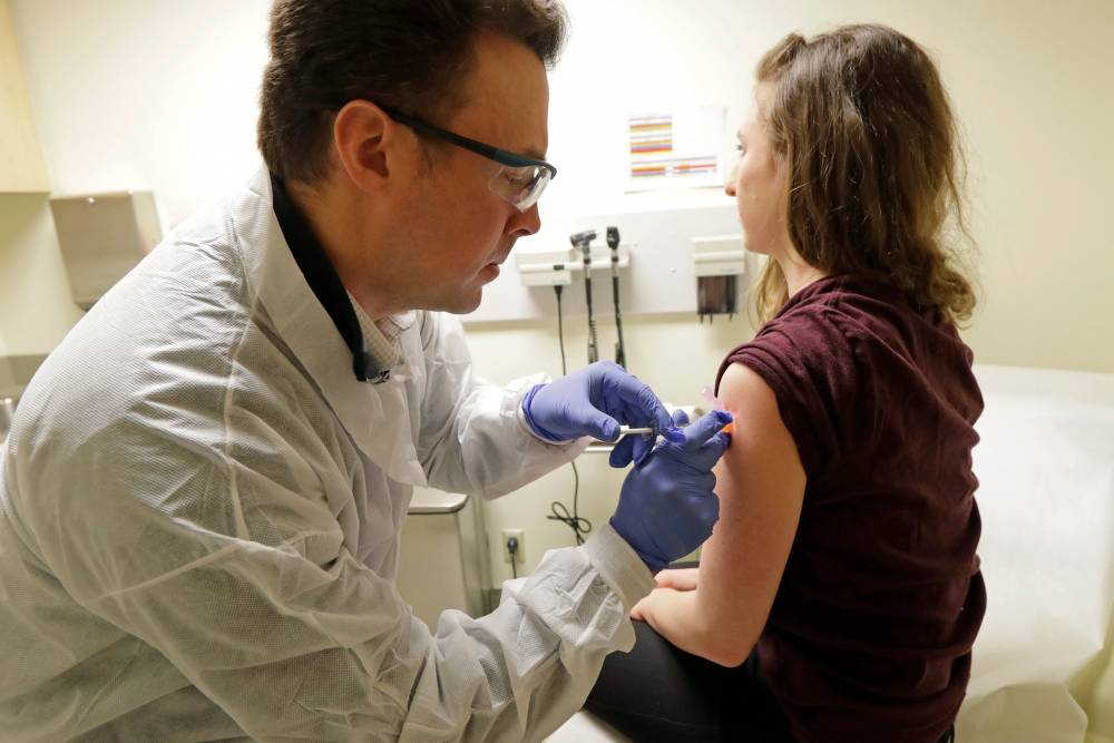 У американцев появилась реальная причина бояться вакцины от коронавируса