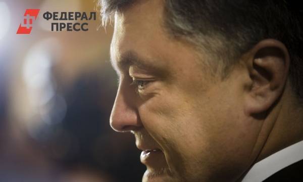 Порошенко на суде обвинил Януковича в потере Крыма