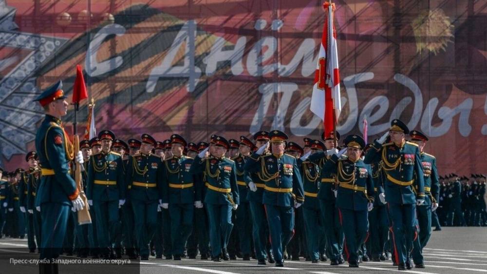 Более десяти российских городов приняли решение отменить шествия в честь Победы