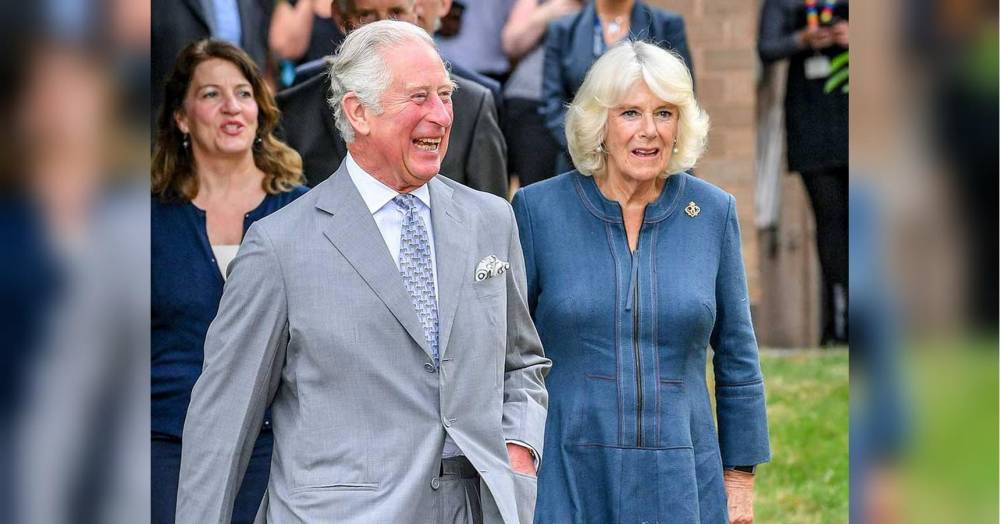 Принц Чарльз и его жена Камилла стали первыми членами королевской семьи, завершившими карантин (фото)
