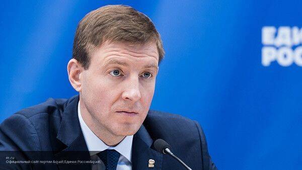 "Единая Россия" поддержит пятерых самовыдвиженцев на губернаторских выборах