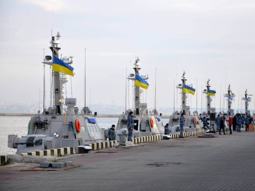 Командира корабля ВМС Украины обвинили в работе на российские спецслужбы