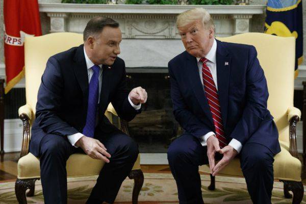 Инсайд: президенты США и Польши встретятся согласовать передислокацию войск