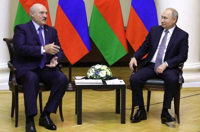 Лукашенко рассказал о телефонном разговоре с Путиным