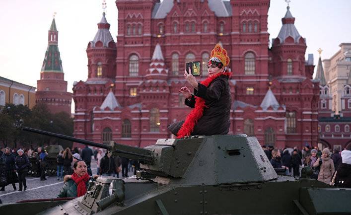 Немецкий фотограф в России: «Больше, чем Путин, газ и конфликты» (ZDF, Германия)