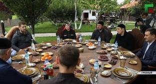 Жители Чечни обратили внимание на игнорирование властями масочного режима