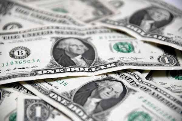 Эксперты оценили эффект от беспорядков в США на курс валют