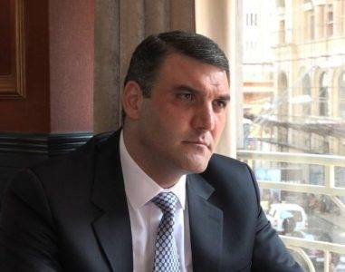 «Иравунк»: Бывший генпрокурор Армении Геворк Костанян заразился коронавирусом