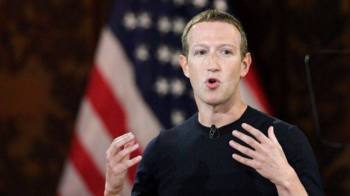 Сотрудники Facebook объявили виртуальную забастовку из-за политики компании по поводу постов Трампа
