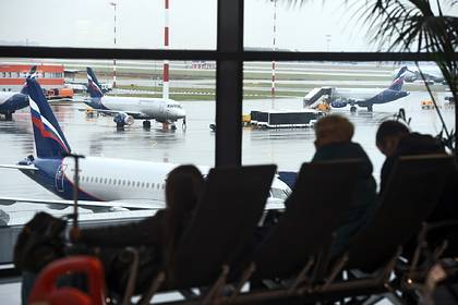 Глава российской авиакомпании назвал сроки возобновления полетов за границу