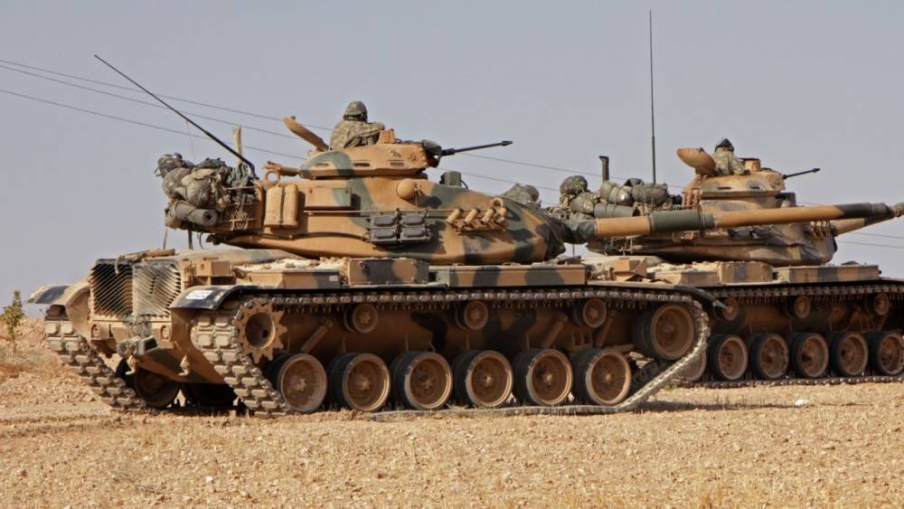 Турция перебросила танки в Ливию