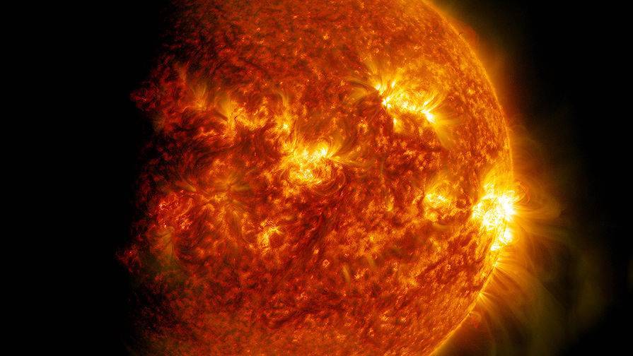 Ученые сообщили об окончании самых мощных вспышек на Солнце с 2017 года
