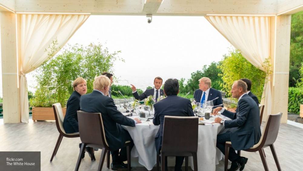 Дональд Трамп - Владимир Путин - Джастин Трюдо - Глава Канады выступил против участия России в саммите G7 - polit.info - Россия - Китай - Южная Корея - США - Австралия - Индия - Канада