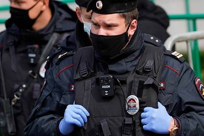 Кремль сравнил проблему превышения полномочий полицией в России и США