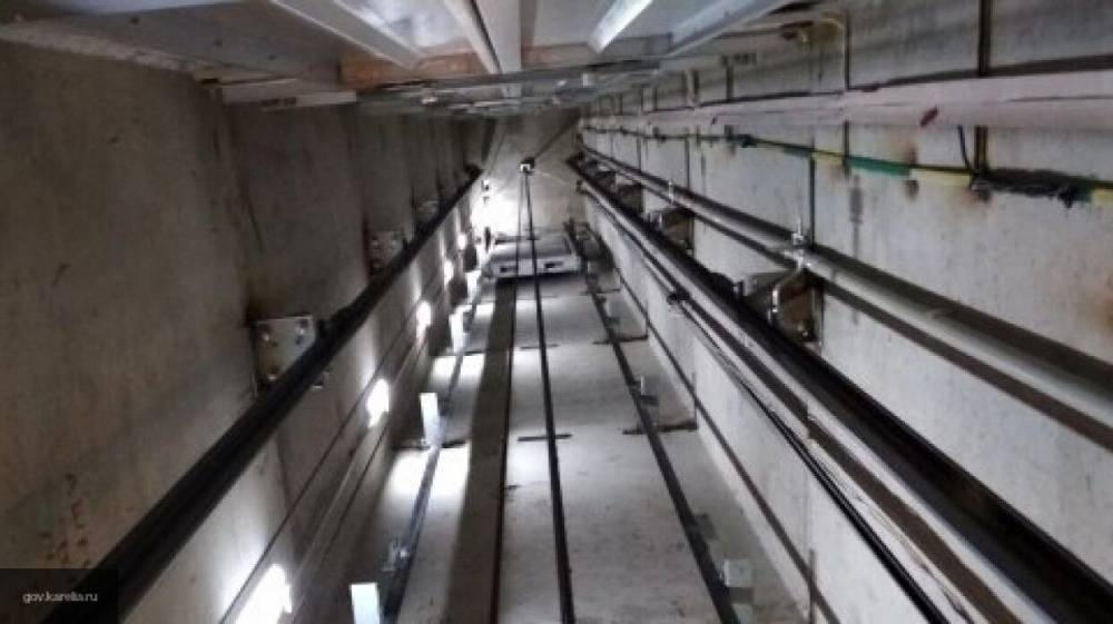 СК возбудил уголовное дело после падения грузового лифта с рабочими в Приамурье