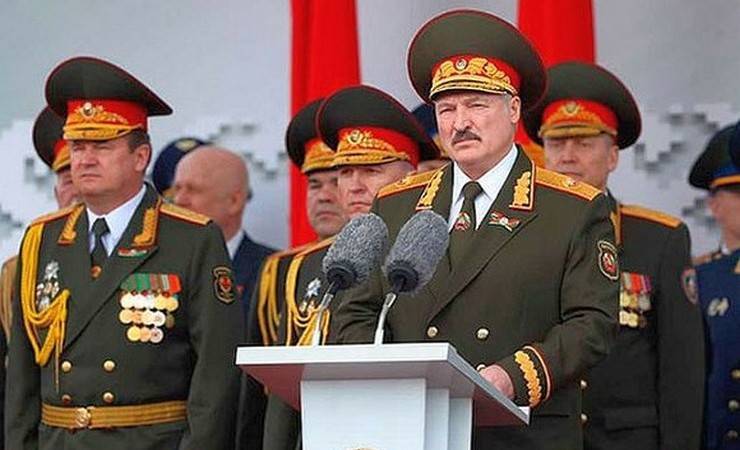 У Лукашенко решающий бой или «последний парад»?