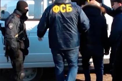 Пьяный украинский военный попался ФСБ при попытке нелегально попасть в Крым