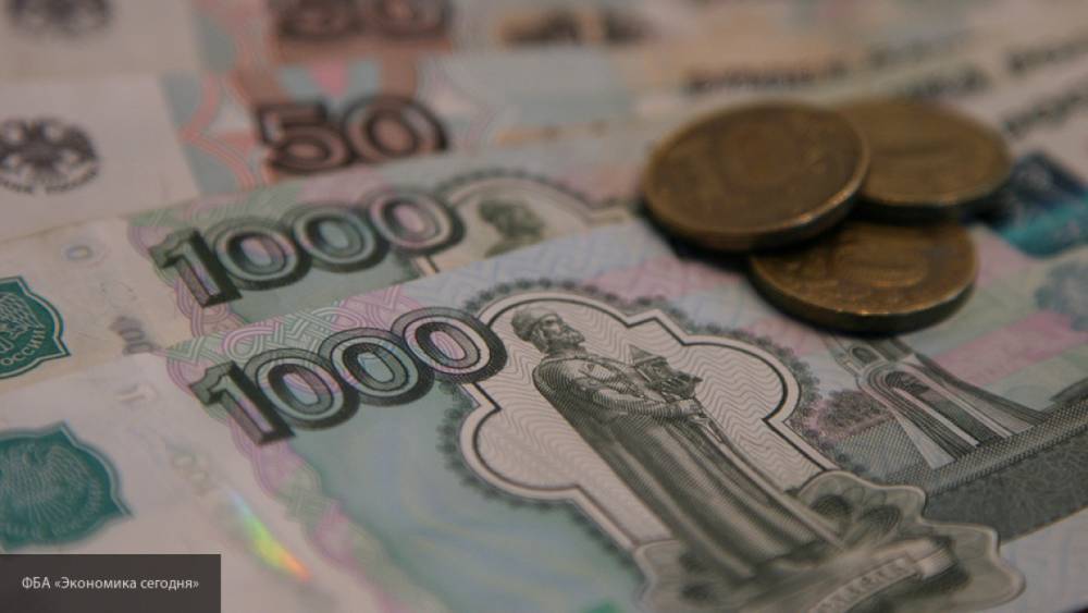 Минтруд РФ отчитался о выплатах семьям с детьми