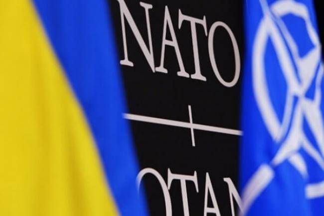 Украина умоляет НАТО взять ее в Программу расширенных возможностей