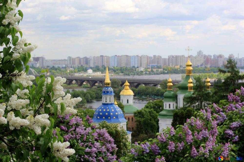Весна в Киеве закончилась, а лето еще не наступило, – метеорологи
