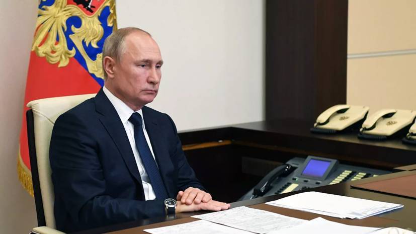 Путин поручил с июля начать реализацию плана по экономике