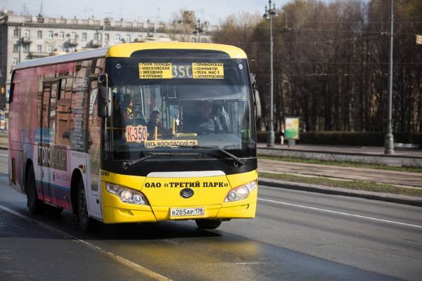 В Петербурге исчезнет 39 маршрутов общественного транспорта