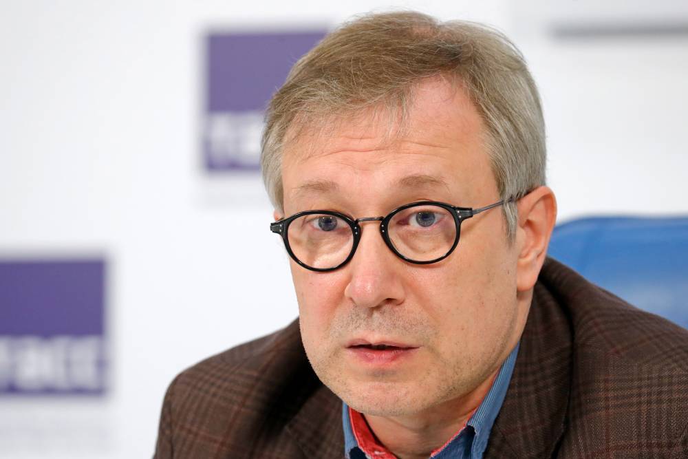 Политолог Алексей Чеснаков объяснил выбор даты голосования по поправкам к Конституции