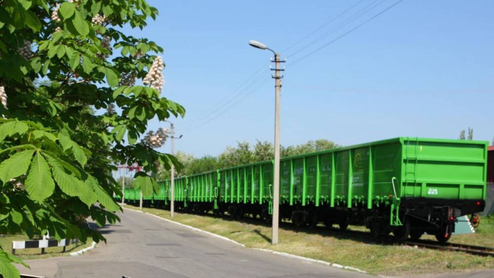 «Прожорливые мыши» уничтожили 2700 вагонов зерна из госрезерва Украины