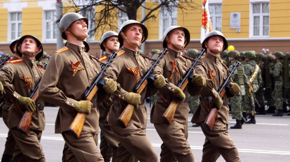 Парад Победы в Воронеже откроют военные в форме образца 1943 года